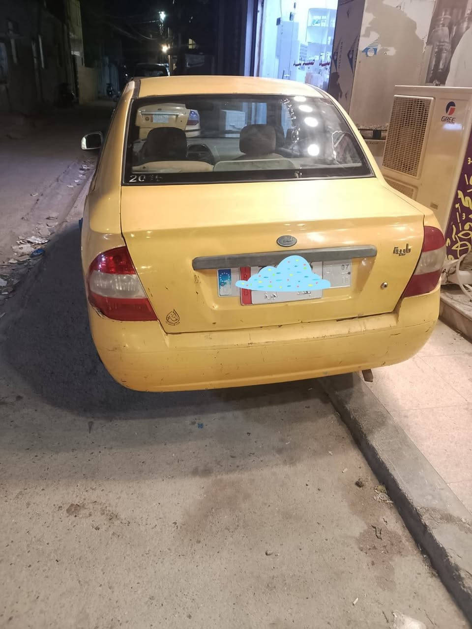 السلام عليكم طيبه للبيع موديل ١٦ السياره جاهزه مكينه وكير خيرمن الله تبريدثلج تحويل ثاني يوم السعر ٣٠ وبيهامجال وهذا رقم***********
