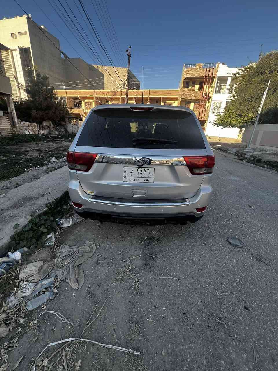 السلام عليكم 
جيب 2011 اوفر لاند فول مواصفات 
مكينه هيمي 8. 
سياره صبغ حزام 
سياره تشتغل وتمشي  ابيع مكينه كايمه 
مكانه كركوك 
***********
