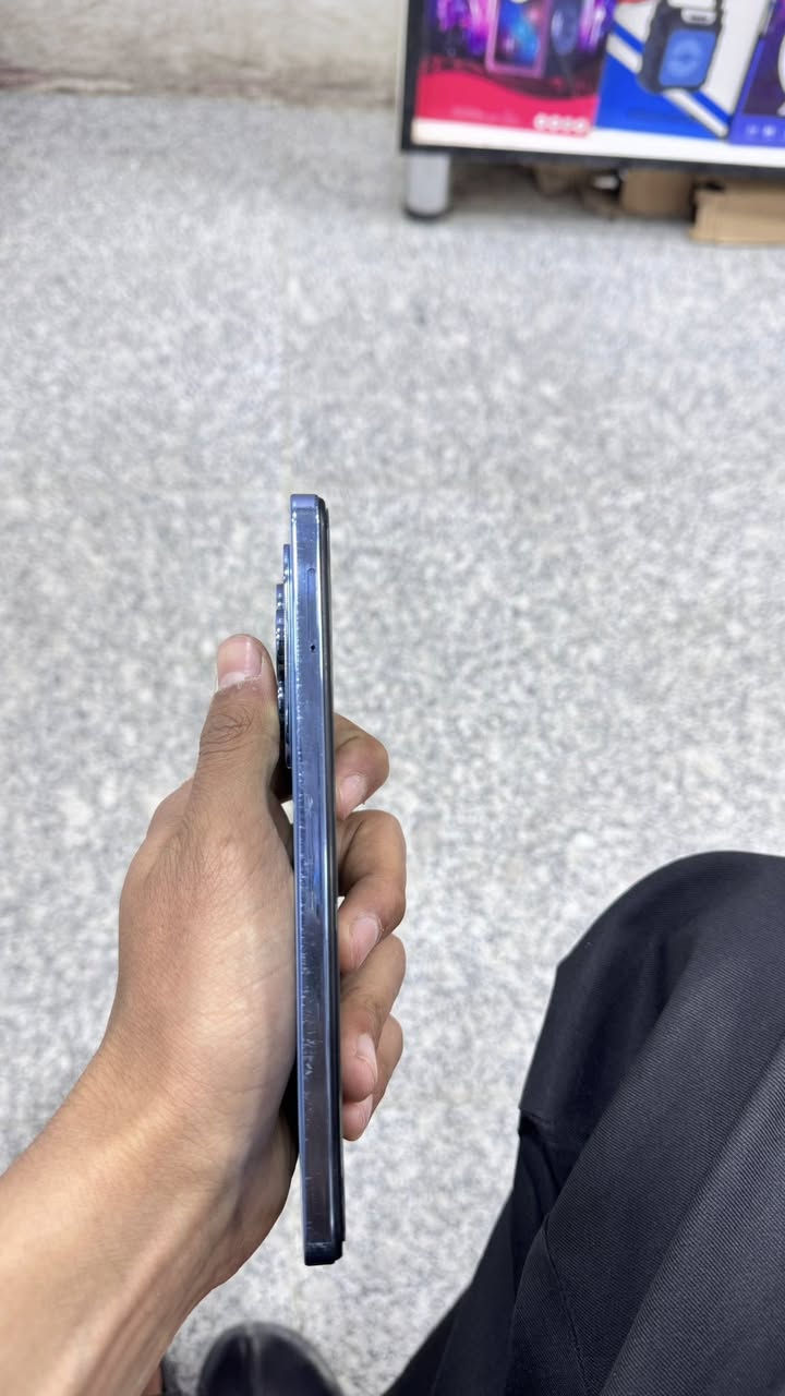 السلام عليكم للبيع
انفنكس هوت 40 برو ذاكرة 256 بعشوائية 21 
شاشة 120 هيرتز ومعالج قوي 90 فريم بكل الألعاب بطارية 5000 جهاز مكفول من كلشي وكامل ملحقات السعر 170 وبي مجال الاستفسار اكثر على رقم *********** 
مكاني ديوانية _ حي الامين الاولى
