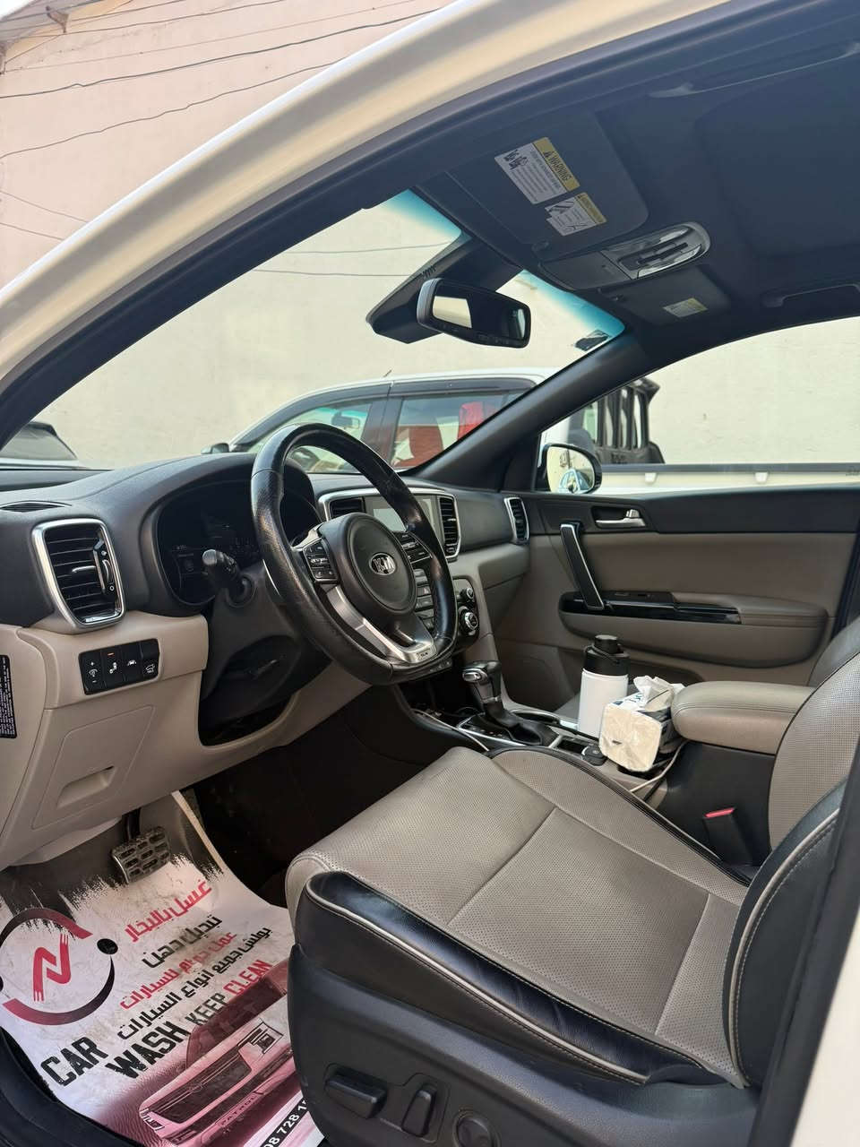 سلام عليكم
سبورتج SXT تيربو موديل 2021
فول مواصفات
كشن تدفئة تبريد
حساسات امامي خلفي 
مري شفط
سماعات هارمن
بانوراما 
هاند بريك بصمه
رادار امامي خلفي
ماشية  88 الف ميل
حادث امريكا بارد بالجاملغ الايسر
وحادث العراق تبديل باب خلف سائق وبارد باب السائق
السعر 170 وبيها مجال بسيط
***********
