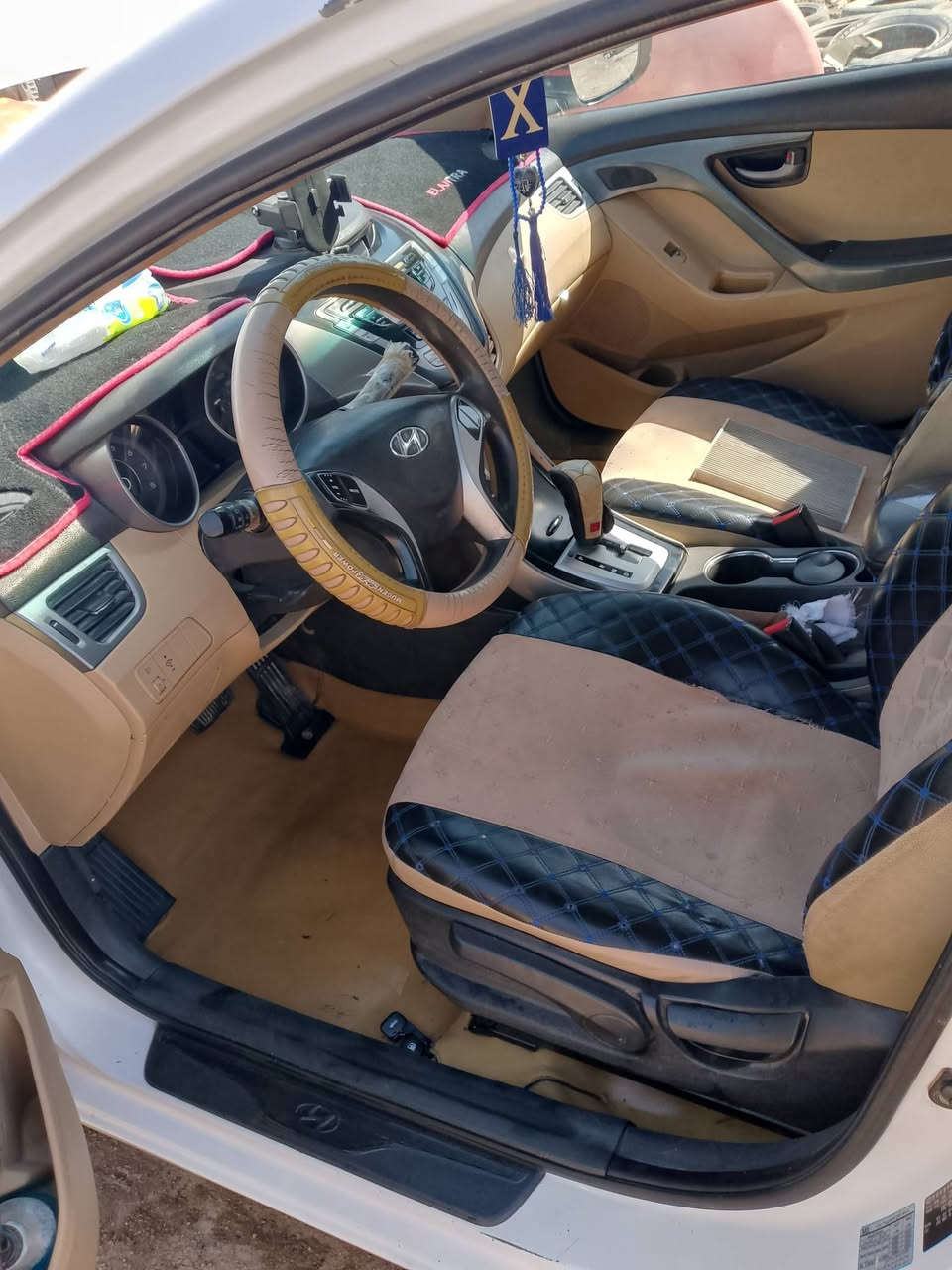 سيارة النترا للبيع
موديل 2013 حره بسمي
رقم انكليزي مثنى
سيارة نظيفه وحلوه ماعندي سونار بيه 
جاهزه السياره من كلشي 
تجي تكلب وتشوف بعينك
سعر 110 وبيه مجال
رقم ت 0714855140


**إذا كنت صاحب هذا الإعلان وتريد حذفه لأي سبب، رجاءا أرسل رسالة إلى الدعم الفني**