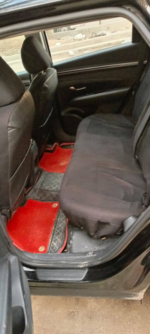 سلام عليكم 
توسان أمريكي للبيع 
موديل 2024 
زيرو ماشيه 18
رقم بغداد 
تخم تاير جديد 
رادار امامي وخلفي 
موصفات الامريكي فول 
اتصل وتدلل 
***********
