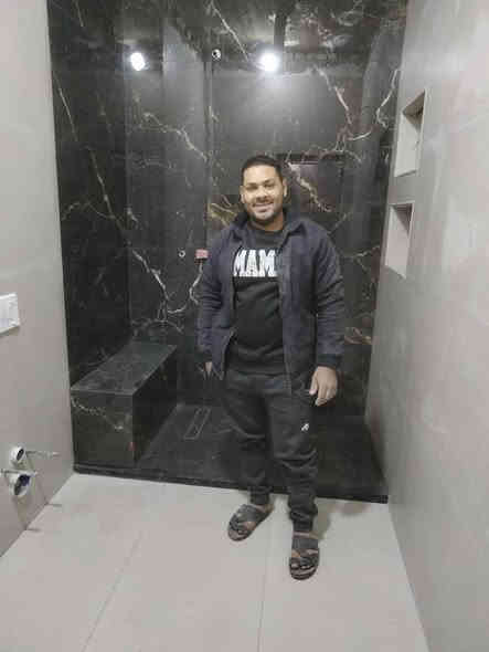 خلفه مصري شغل درجه اولى تسليم مهندس 🔙🔙 
لتواصل واتساب ***********
متفرغ الان
