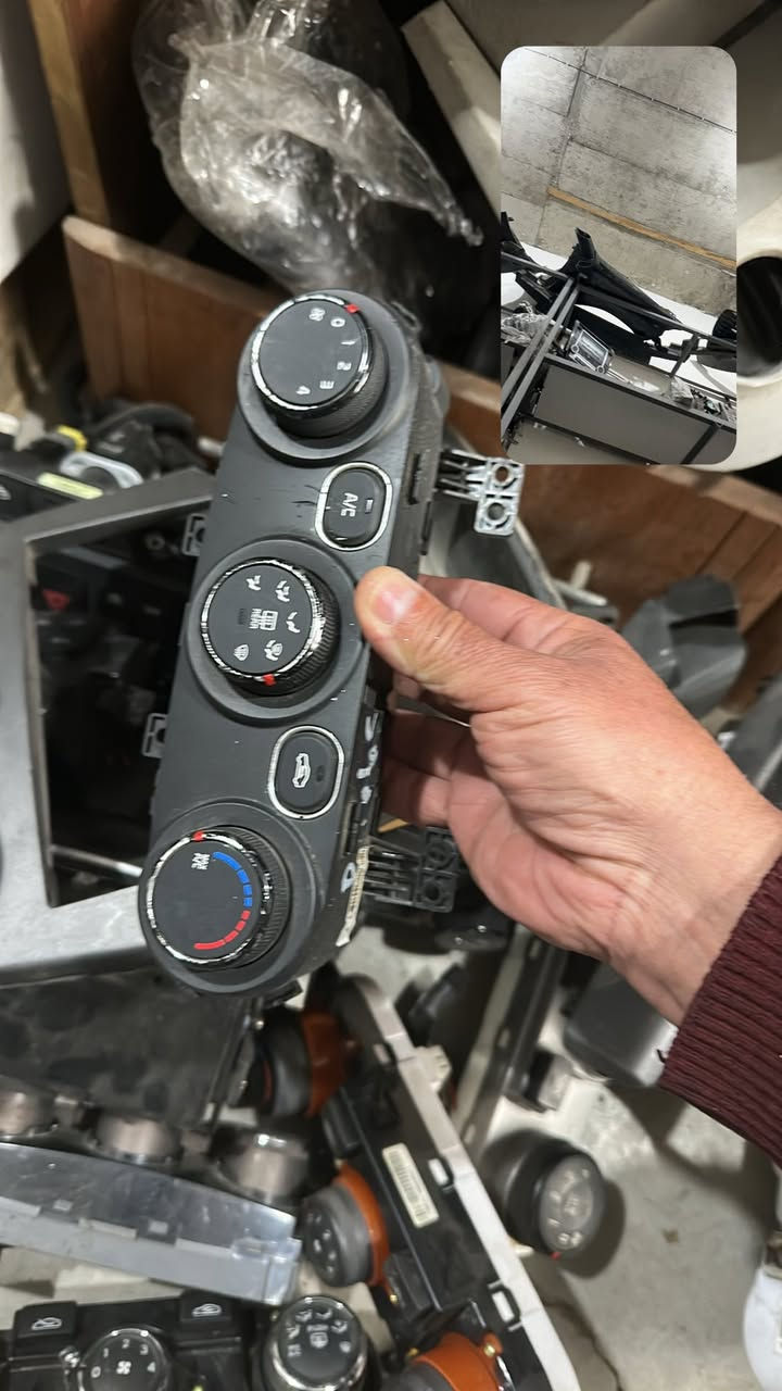 تفضل وتساب ***********
