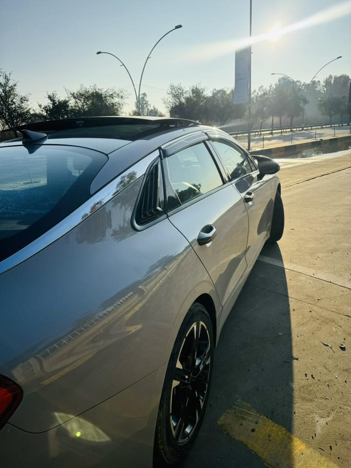 سلام عليكم

كي فايف رقم اربيل 

ضررها ثلاثة قطع جانبية بدون دواخل رقم شاصي مرفق بجم كبس 

جيتي لاين 2021

المحرك 1.6 تيربو

ماشية 48 ميل

مواصفات : فول فول جيتي لاين معروف 

رادارات امامية وخلفية وجانبية

نقطة عمياء

قيادة ذاتية :

دخول ذكي

كروس مثبت سرعة

شاشة كبيرة

شحن لاسلكي

هند بريك كهربائي

بصمة

اشاير بلمري

كامرة دواره

4 انضمة قيادة

اوتو هولد

ترحيب بل اليدات

بانوراما 

كشنات كهرباء

داخل جلد احمر

صور الحادث منشوره 👇🏻

سعر ١٦٨

مكان سياره موصل

اتصال /***********
