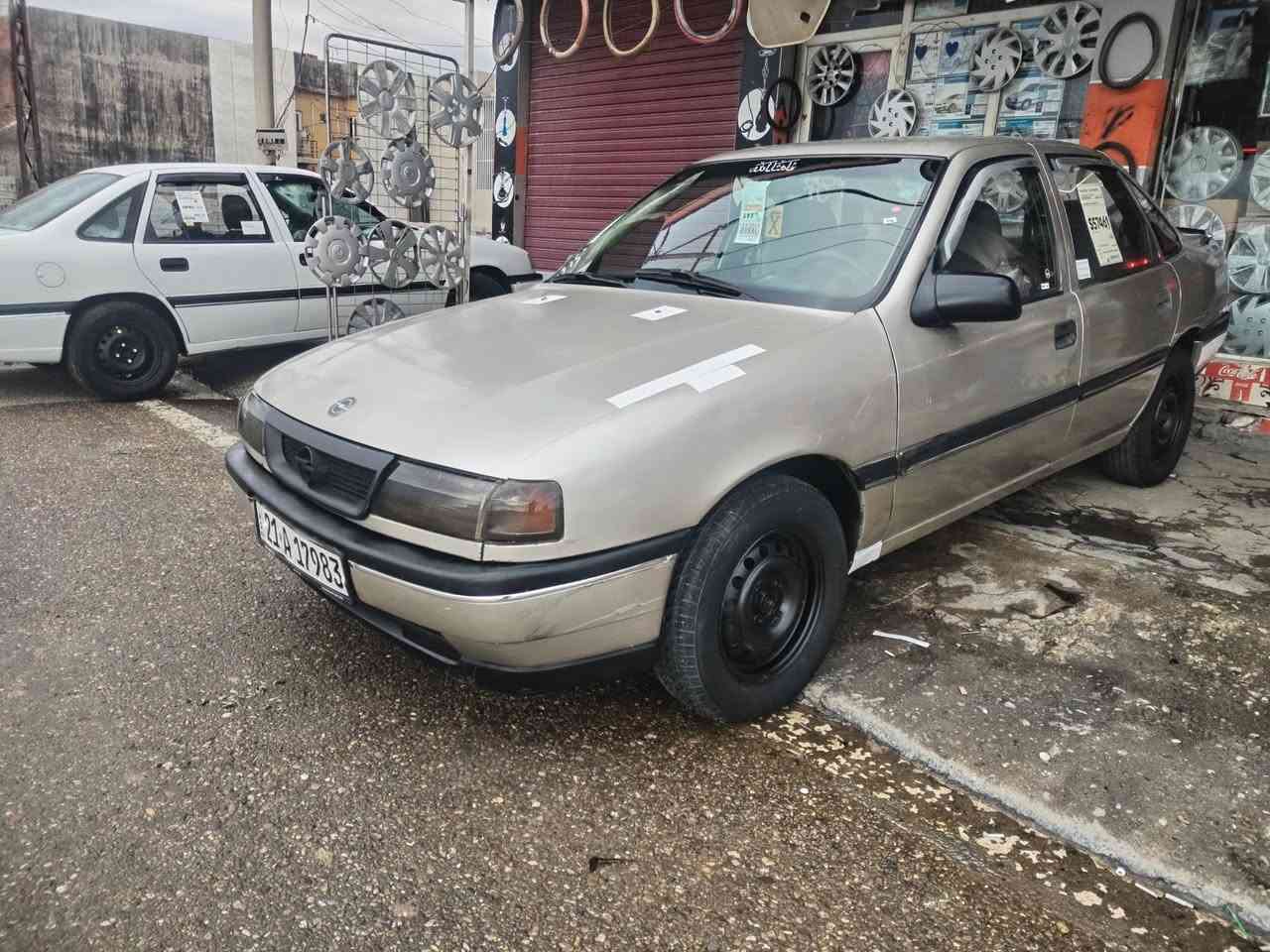 اوبل فكترا موديل ١٩٩٠سنويه ل٢٠٢٨بي دفتر بانزين كير اوتماتيك محرك ٢٠وكير شرط بدون ضربه بدون كص تدفئه شغال صدر تايرات جديد سياره جاهزه من كل نواحي سعره٤٣وبي مجال بسيط للطيبين *********** كركوك
