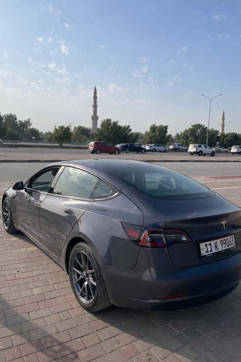 تيسلا موديل 3
2023
ممشى سياره 43km

اونلاين اخر تحديث 
مربوطه عالتطبيق الاحمر  
لغة عربية
بدون ايرباك
 اللون فيلي 
تك ماطور  

440km

مكانها بغداد سياره باسمي تحويل ثاني يوم

للبيع 

السعر 145
تواصل واتساب فقط
***********
