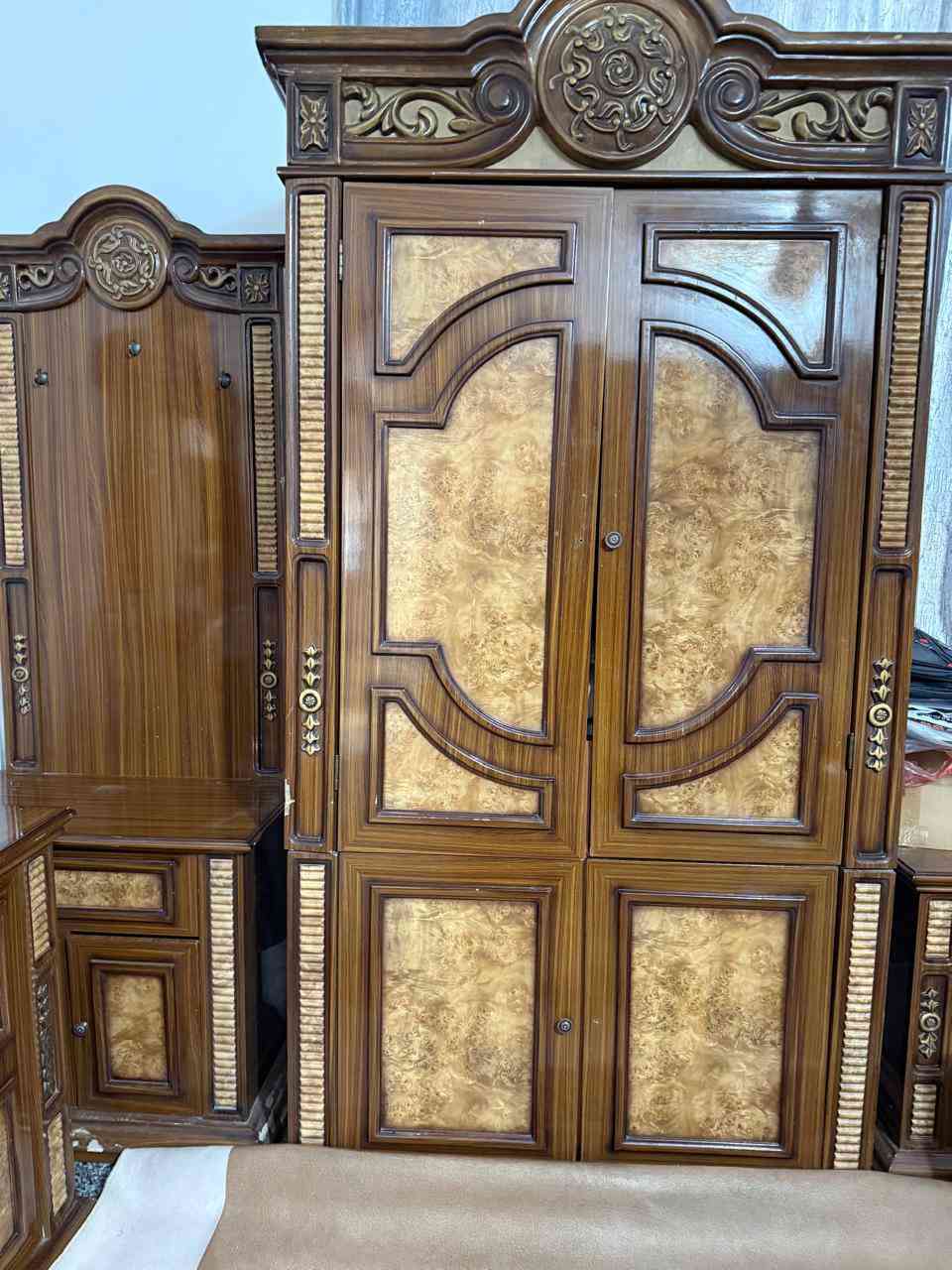 المحاويل حصن جعفر
⚜️غرفه نوم خشب للبيـع⚜️
غرفة نوم خشب نظيفة جداً ، وما بيها أي عيب.
الغرفة كاملة وجاهزة للاستعمال، خشب قوي وشكلها مرتب وحلو.
💰 السعر مناسب وقابل للنقاش
📍 المكان: (المحاويل حصن جعفر)
📞 للاستفسار  راسلني خاص 
ملاحظة: نوع الخشب ماليزي


**إذا كنت صاحب هذا الإعلان وتريد حذفه لأي سبب، رجاءا أرسل رسالة إلى الدعم الفني**