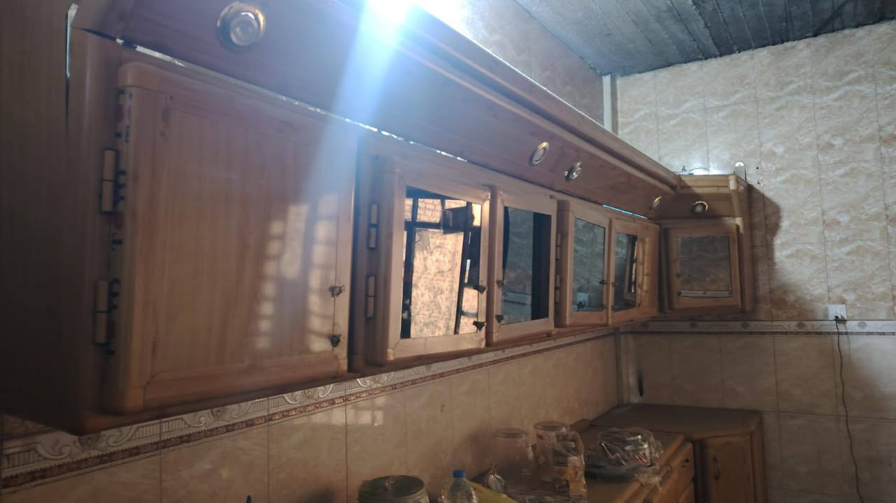 كاونتر للبيع 250 
***********
