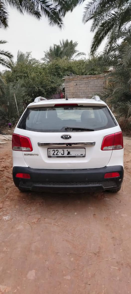 كيا سورنتو 2013 للبيع
مكفولة كفاله عامه
بصمه
7راكب
محرك 2400
السعر 163
العنوان نجف/مشخاب
رقم الهاتف***********
