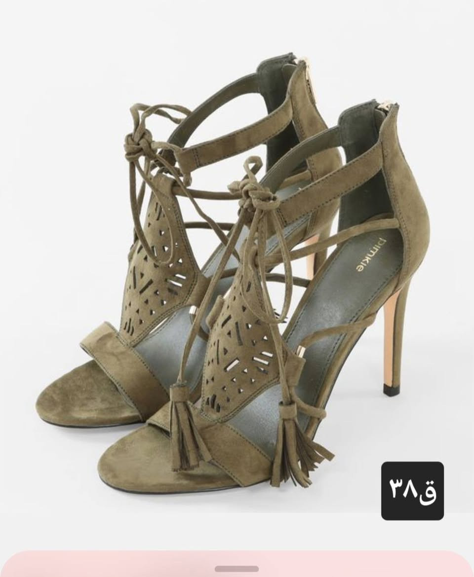 شي ان جديد
جملة فقط القطعه ب٢٠٠٠سعر نهائي متوفر كمية بغداد زيونة
*********** ابو زهراء
Sheinاحذية
