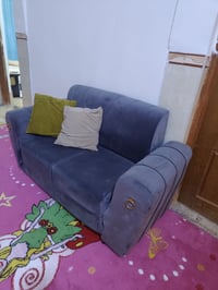 عندي تخم قنفات للبيع رادله شوي صيانه يرجى الاستفسار على الرقم٠٧٨٨١٧٠٤٨...