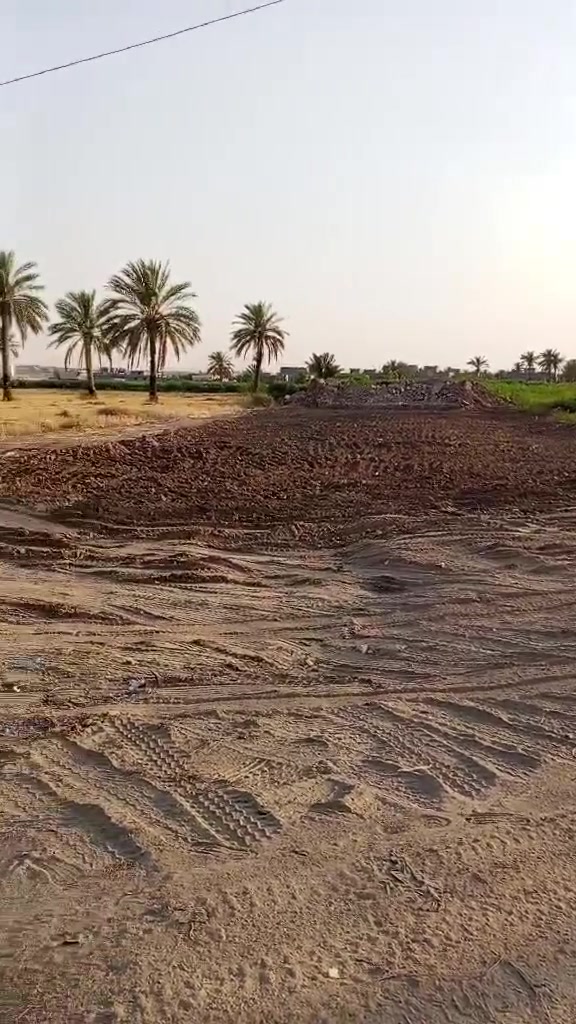 السلام عليكم
يوجد كادر لتفليش الدور والبنايات ورفع الانقاض والحدل 

والدفن ومتوفر طابوق مستعمل وابواب وشبابيك مستعملة

هـ/***********///***********
