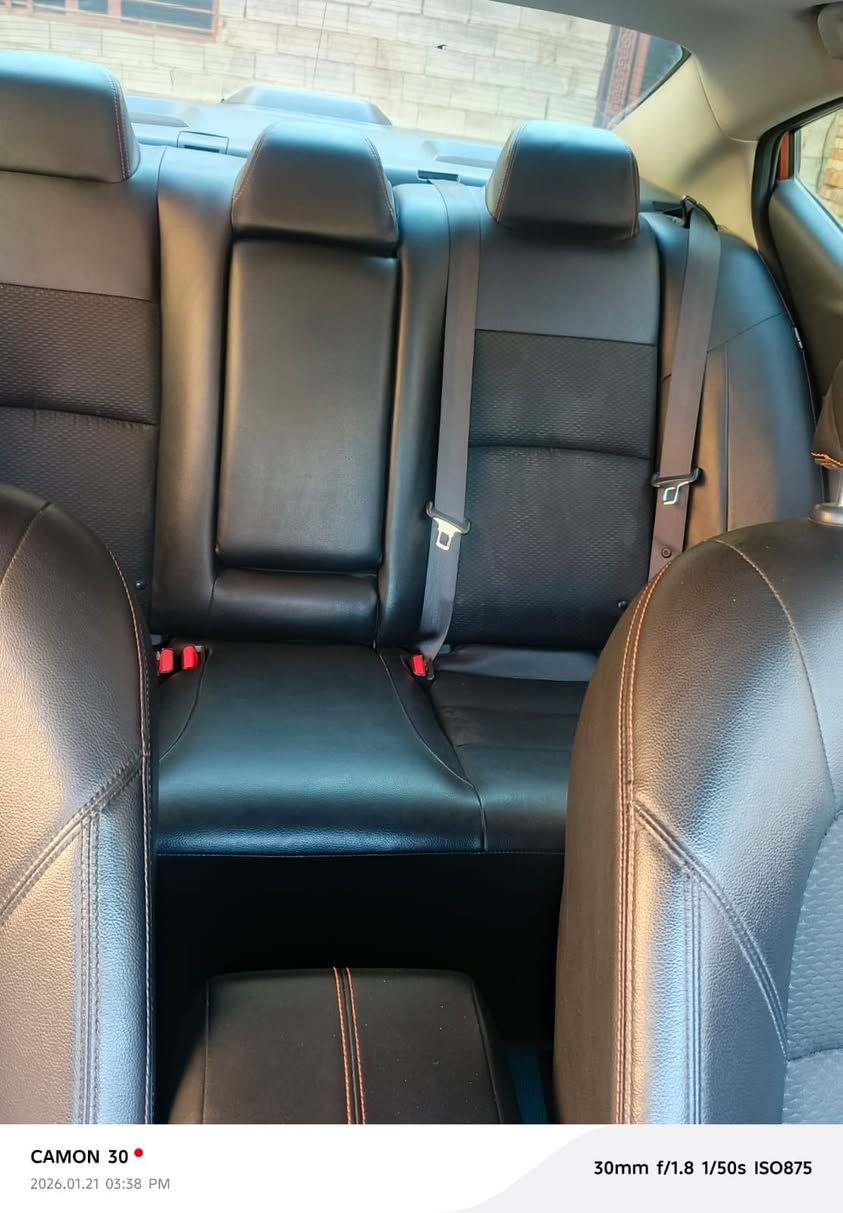 اللتما موديل 2021 محرك 2000 تيربو sr سبورت رياضية ماشية 42 الف  قابلة للزيادة حادثها خلفي قطعة جنطة فقط مبدلة بدون ايرباك الجاملغ بارد بي تعديل بدون صبغ الباقي على وضع الشركة ويل 19 رياضي فول مواصفات فتحه الأبواب بصمة تشغيل عن بعد كشن كهرباء  رادار امامي خلفي توقف ذاتي انحراف مسار تنبيه السائق السيارة مرقمه بغداد معوقين وكالة من الشرعي وضمان التحويل وصور الضرر موجودة السيارة كاملة مناقصها شي سعرها 150 قفل
***********
