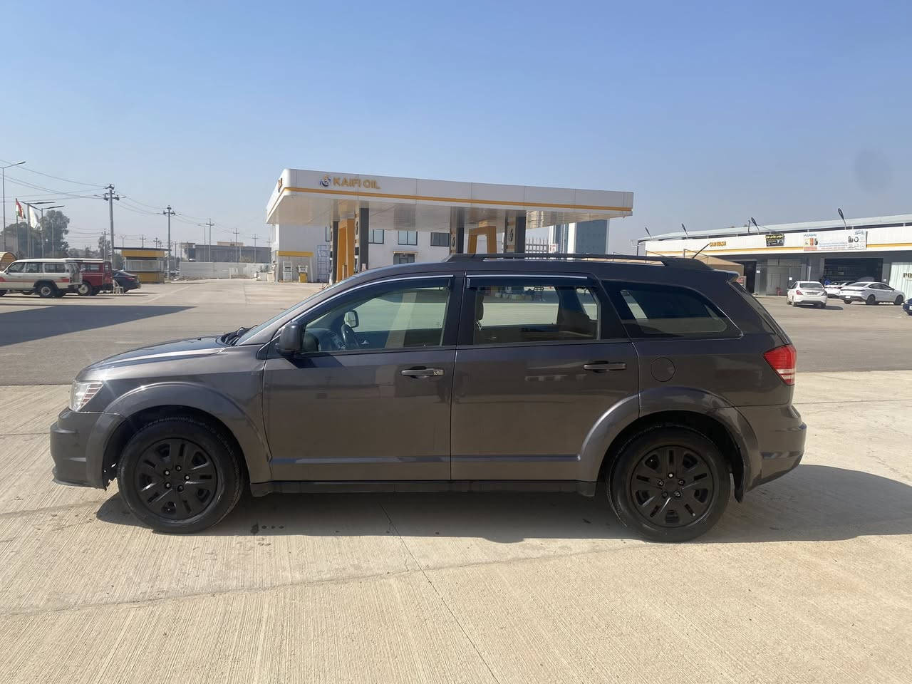 دوج جورني (2018)SE لون نفطي رقم دهوك
وارد أمريكي محرك 4 سلندر (2.4)
شاشه لمس
بلوتوث
بصمه ( تشغيل ذكي )
دەرگا بەسمە (دخول ذكي)
4 بصمات
تعدید سرعه
تحکمات ستیرن
7 راكب تبريد قطعة واحدة 
سياره بدون صبغ بدون ضرر بيها شويه بارد  
ايرباك كله سليم 
استعمال شخصي فقط و بأسمي السياره  
السعر 129 ورقة وبيها مجال 
مكان السيارة اربيل


**إذا كنت صاحب هذا الإعلان وتريد حذفه لأي سبب، رجاءا أرسل رسالة إلى الدعم الفني**