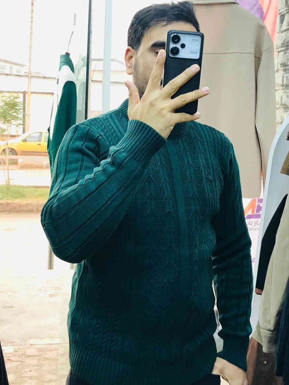 بلوز  حلقه حياكه ولا غلطه ماركة الاكوست
متوفر اربع الوان الاسود الجوزي الاوفايت الزيتوني
جميع القياسات متوفره من sالى 2xL
العنوان الديوانية قضاء عفك محلات كراج الديوانية 
للتواصل ***********
