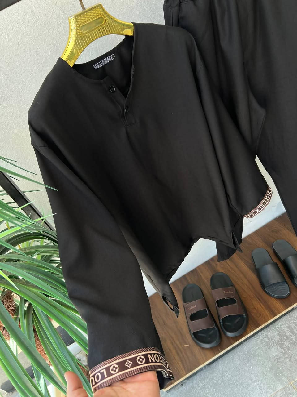 تراك شور 
قياسات M-L-xl—xxl
العنوان ديالى بعقوبه رگة حجي سهيل 

#تراكات #شور #تراك_شور
#محرم


**إذا كنت صاحب هذا الإعلان وتريد حذفه لأي سبب، رجاءا أرسل رسالة إلى الدعم الفني**