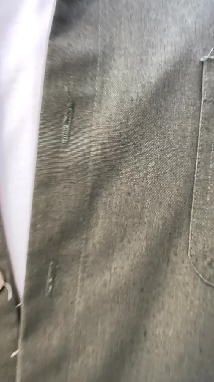 ازياء ايوب فرجه
المسيب السوق الكبير 
يجي ب4 الوان 
شرفونه او كل الهله 
***********
