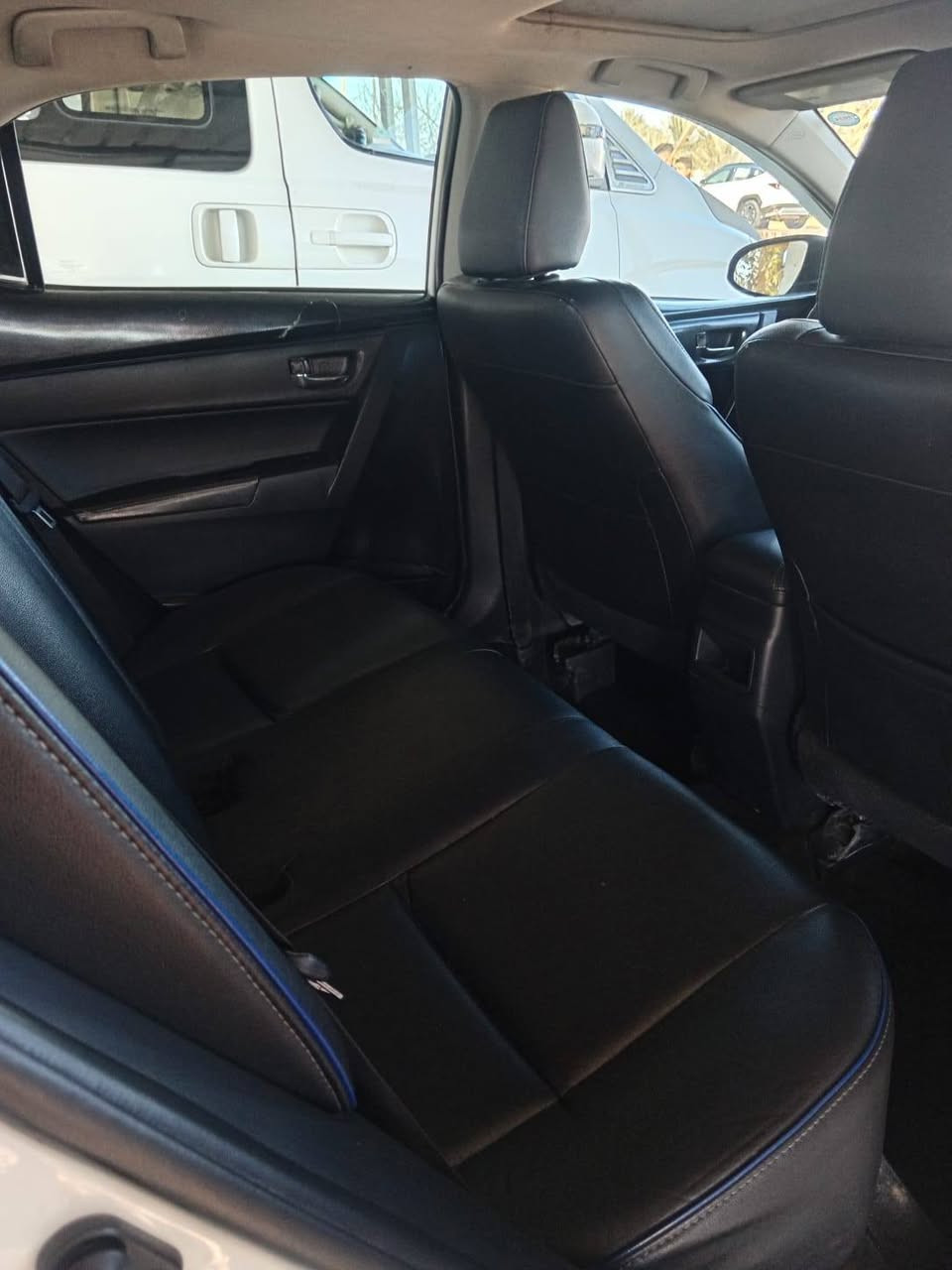 كورلا 2018 فول 1/1 XSE امريكي مكينه 1800
ضرر بامريكا فقط موضح ب السونار عداها اي طخه ماكو 

مواصفات ( فتحة سقف ،بصمه ، داخل لونين ، رادار ، مثبت سرعه ، توقف ذاتي ، شاشه بلس ، تحديد مسار ، لدات اضافية ، ويل كروم ،… )  
السعر 177 بي مجال قليل
للاتصال *********** 

ما متواجد ع النت 

المكان ...ديالى ...المقداديه
