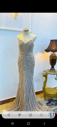 فستان • قياس ٣٨-٤٠