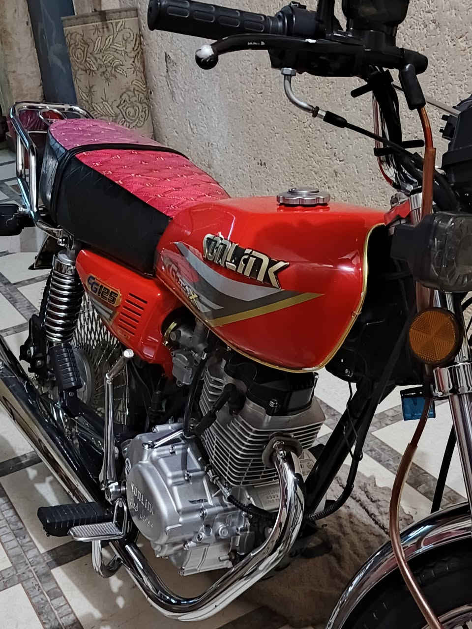 السلام عليكم
دراجة تايگر موديل 2023 
اوراق اصولي شرط الترقيم 
مكينة ما مفتوحة 
كهربائيات كلها شغالة 
دراجة على وضع البلاد 
جديدة ما متعوبة وما نا قصها اي شي 
السعر 950 
مكاني ناصرية قضاء الشطرة 
اتصال او واتساب 
***********
