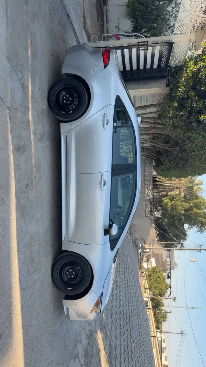 السلام عليكم حورلا 2023
السياره جديده بمعنى الكلمه ماشيه بمريكا 18 بل عراق 22بدون رقم 
الحادث سرقه جاملغ عكس سايق ودعاميه جايبهن نفس الون مطابق ميه على ميه يعني بدون صبغ مابيه طخه 
السعر  162 وبيه مجال حك جيتك وتعبك ميعجبك السعر جوا رجلك تلكه الاحسن منه يارب ماعندك تاخذه وتروح وعلى راسي الكل 
رقم التلفون تتصل وتساب على الرقم  اخليك على راسي مسجات عل مازنجر ماجاوب اعتذر ***********
مكان السياره (بغداد)
