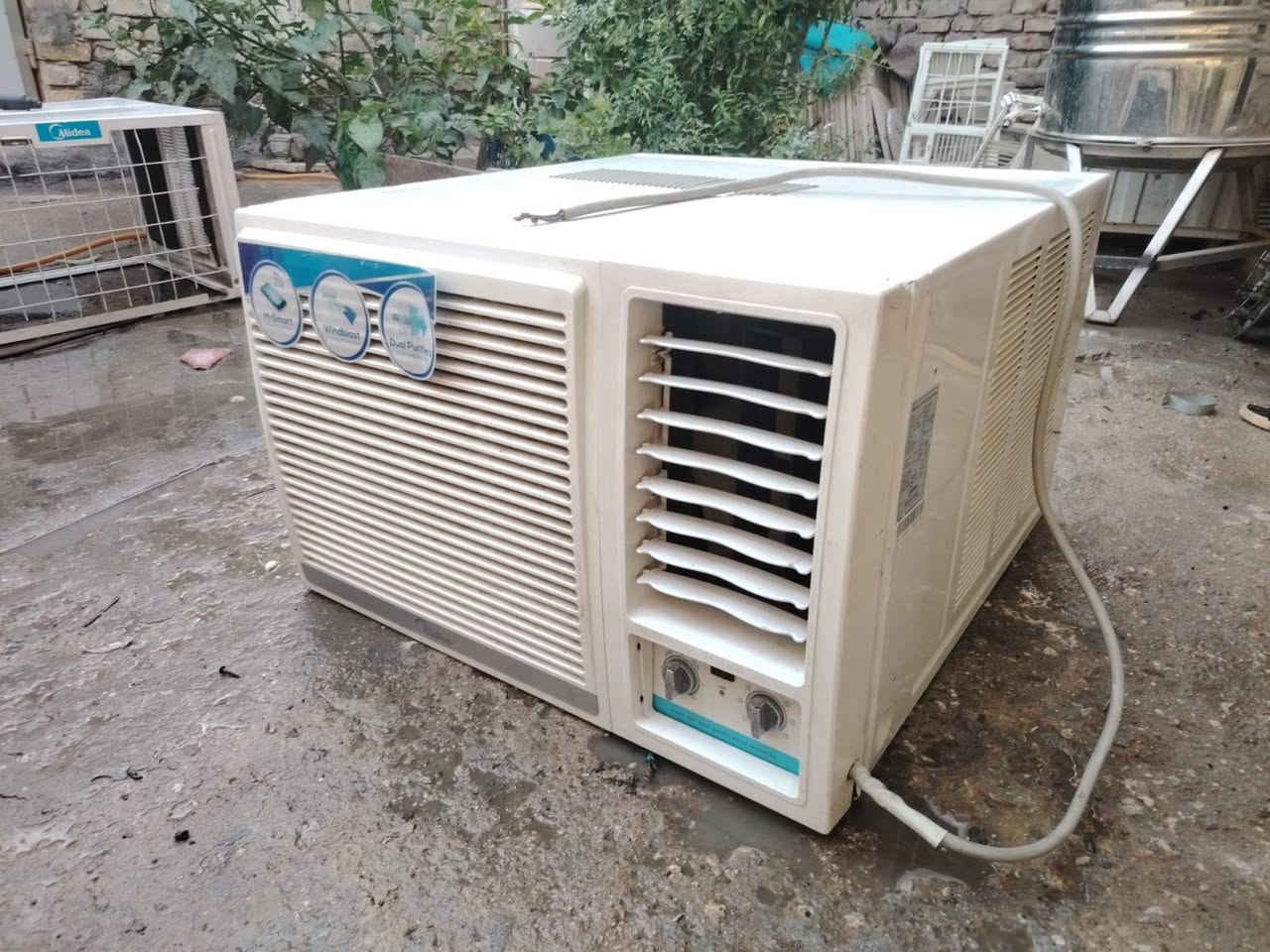 ميديا طنين اخو جديد للبيع ٢٧٥ ويه توصيل بدون توصيل ٢٦٥


**إذا كنت صاحب هذا الإعلان وتريد حذفه لأي سبب، رجاءا أرسل رسالة إلى الدعم الفني**
