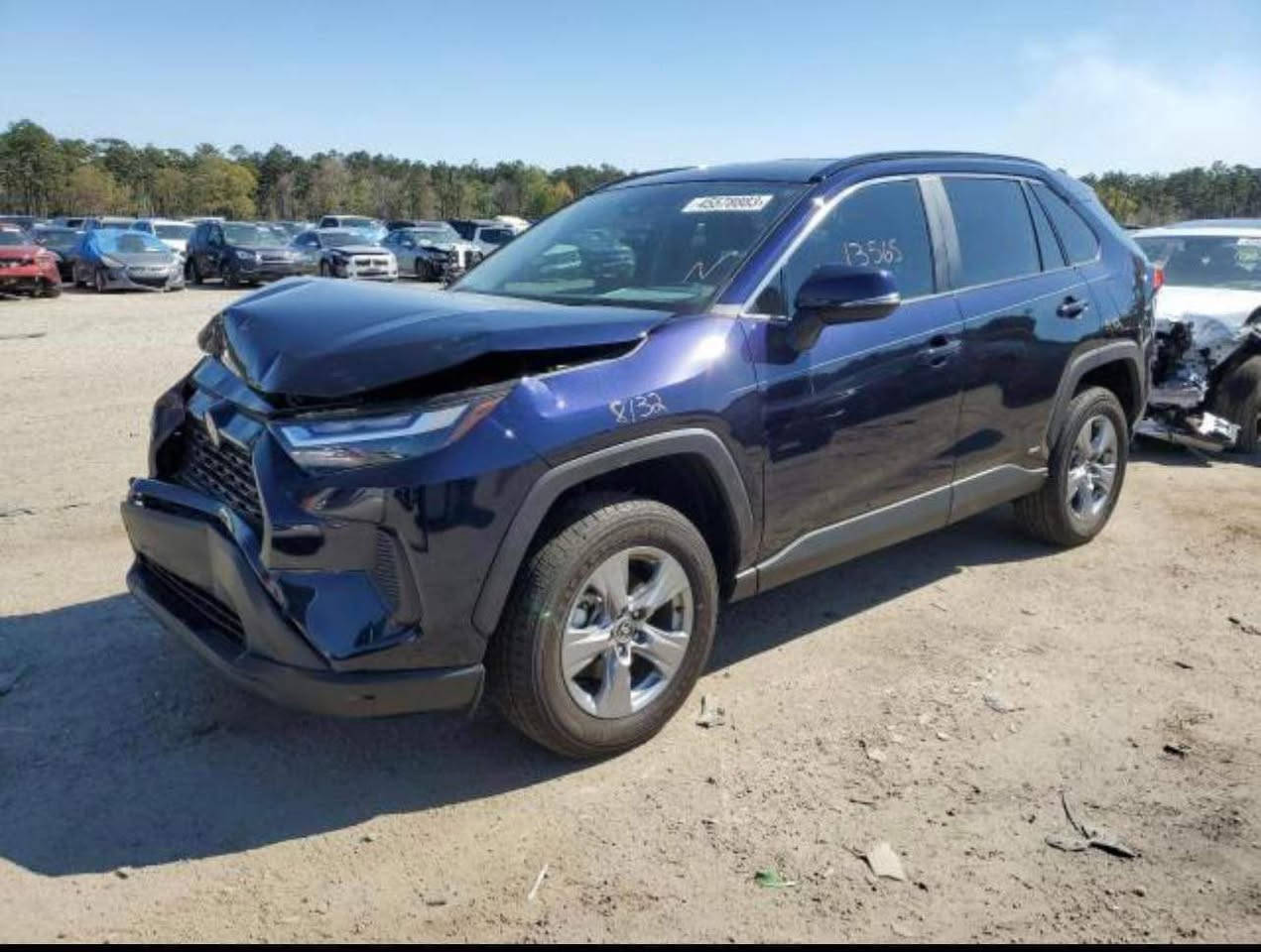 راف 4 هايبرد وارد امريكي فور ويل موديل 2022 فئه xle
للبيع ب 245 ورقة 
***********
