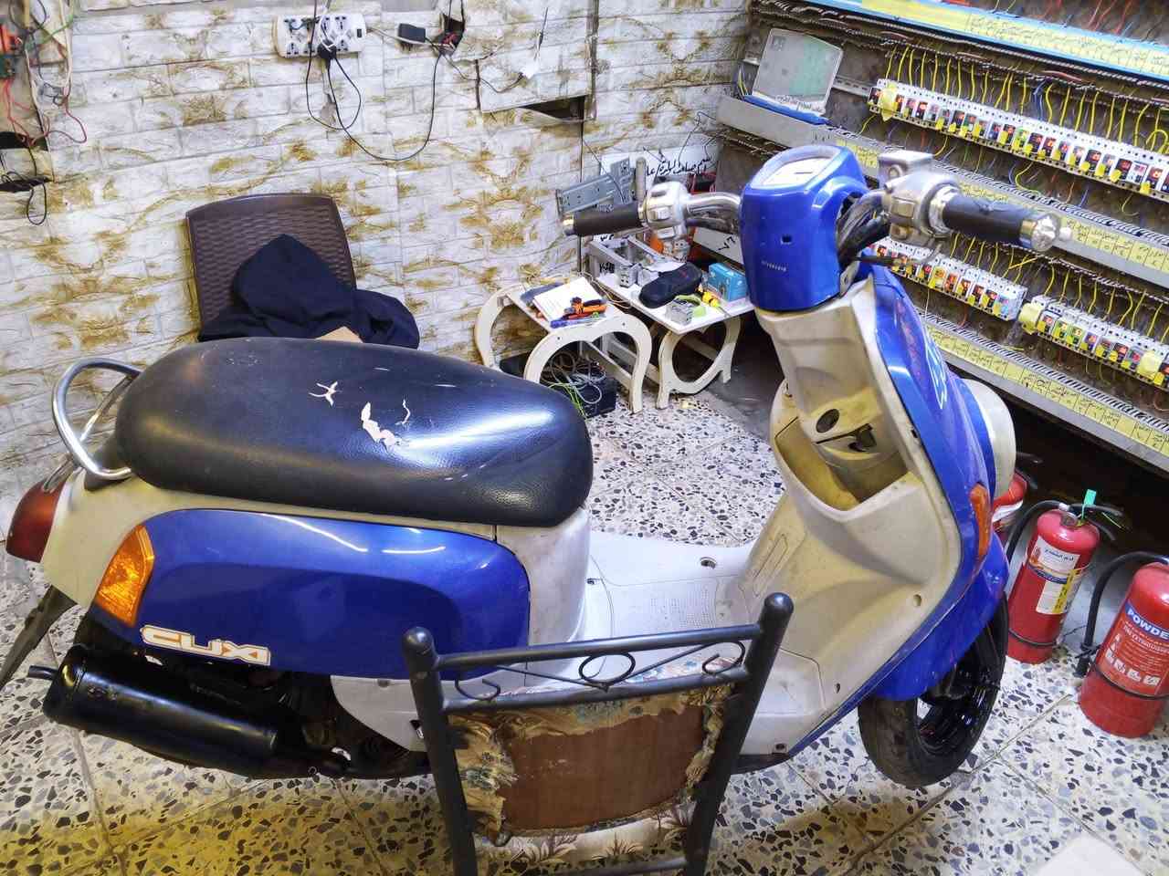 سلام عليكم 
دراجة بوليس البيع دراجه كامله و حلوه نضيفه
عوزه بس قبق هندر بس 
سعر 550وبيه مجال 
عنواني بغداد المشتل 
رقم ***********
