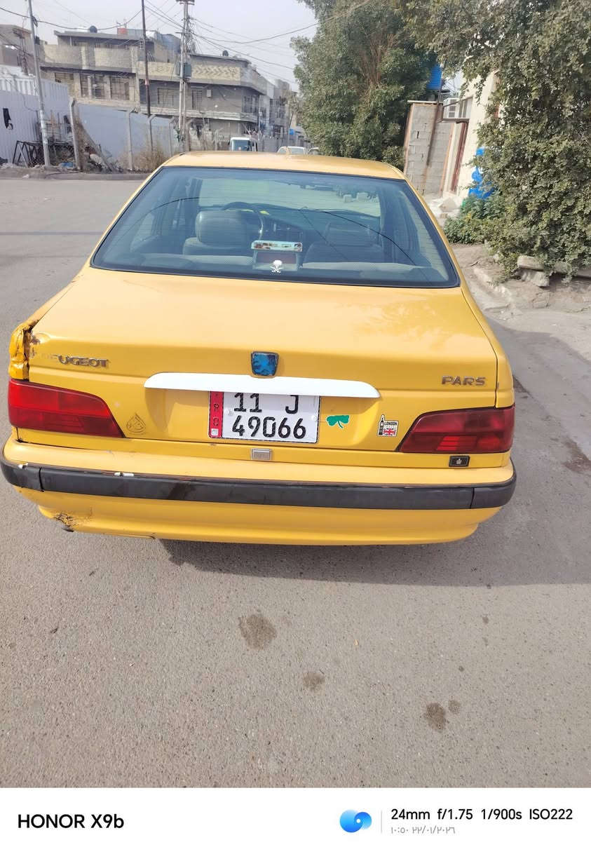 سلام عليكم سياره بيجوه بارس موديل ١٥ ساره بيه ضربها بس بل جاملغ الخلفي ومصوره سياره خير من الله الكير كفاله والمكينه خير من الله سعر ٤٠ ورقه وبيها مجال مكان زعفرانيه رقم ***********
