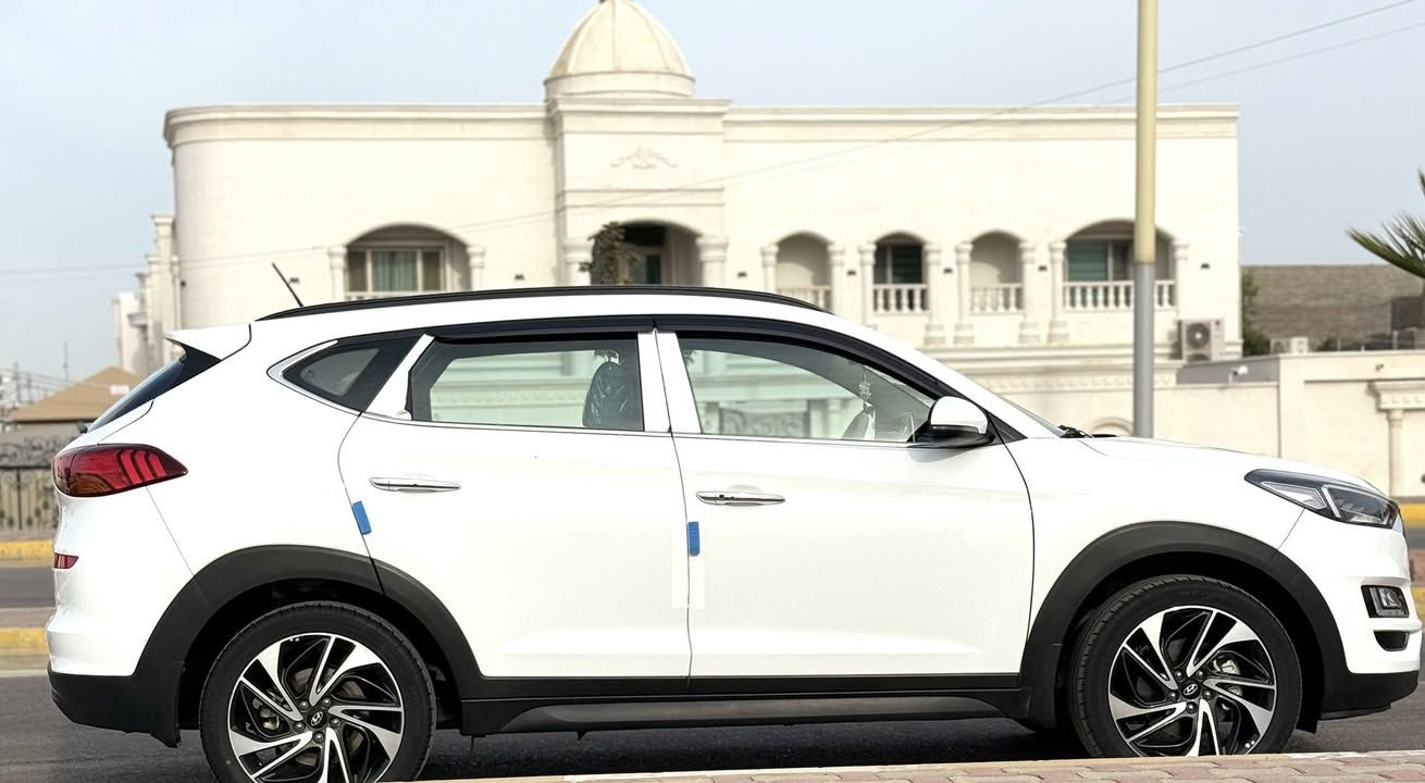 السلام عليكم
سياره توكسان خليجي للبيع أو مرواس مع سورنتو موديل 23

موديل ٢٠٢٠

فوووول مواصفات ١/١ عدا البانوراما

⬅️السياره رقم أربيل الدولي الجديد

 مشروع وطني مجددة ٥ سنوات 

الى سنة ٢٠٣٠

ماشية 78 الف كم 

السيارة ب اسمي 

تحويل ثاني يوم او وكاله حاضر

السيارة مكفوله كفاله عامه عدى بارد  حك 4اصابع بل جاملغ الايسر

السياره فول مواصفات

جديدة كلهم بعدهم بنايلون الشركة والفابلون مال سيارة

بصمة تشغيل

بصمة ابواب

خمس عدسات

٣ انضمة قيادة

 ٢ كراسي كهرباء

شاشه الكبيره اندرويد

الداخل كشنات مخمل  

٢ لدات امامية 

ثلاجه بلجكمجه

محرك ٢٠٠٠ دوش

اي بي اس

فول تحكم ستيرن

الدوسات علامة توكسان 

حاجب نهاري

كشافات زينون

الدشبول والغرفه الداخلية كله كاربون فايبر

حساس خلفي

كاميرا خلفية دواره

مري شفط ويا القفل

سايد بريك بلرجل 

نضام ترحيب

الاضاءة الداخلية هايلوجين

مخرج Aux 

مخرج usb

لد امامي 

لد خلفي

اشاير بلمري

يدات نيكل 

قطعتين تبريد

ويل ١٩

والسيارة قبل كم يوم داخله هزه ومحول الرقم الجديد الدولي ومجددة السنوية ٥ سنوات ومن كلشي كاملة الياخذه مجرد تحويل 

والسياره

جواها تخم تايرات جدد

السياره سعره ٢١٥ ورقه وبيها مجال

( دفترين و ١٥ )

مكان السيارة الانبار رمادي

وهذا رقمي ***********
