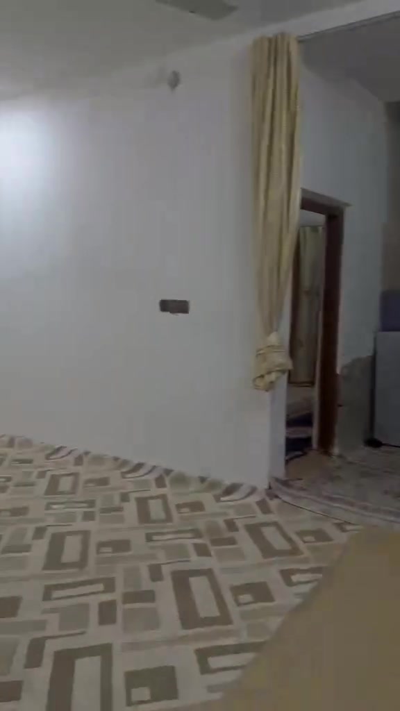 بيت زراعي للبيع بسعر 20 وبي مجال 
بي غرفتين 
واستقبال وبراني 
وصحيات والنقص درج وكاعيه 
المكان ديوانيه قضاء عفك 

‭٠٧٧١ ٤٧٤ ٥٠١٢‬
هذا الرقم فقط واتساب
