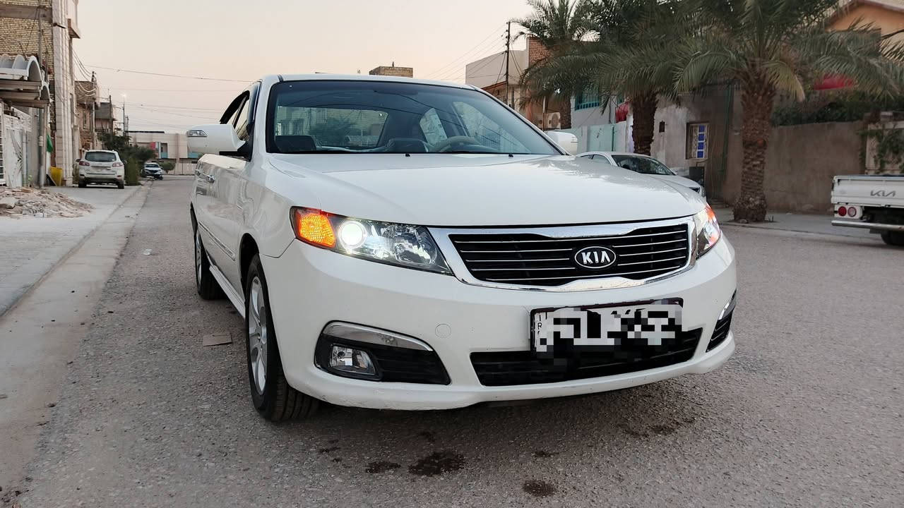 البيع او مراوس
ادوات ادوات
كصه جنطه
اوبتيمه موديل 2010دخول جديد فول واحد علئ واحد بصمه فتح سياره 
مكينه وكير كفاله
حداديه جديد
تبريد شغال
سياره جاهزه من كلشي
السعر 48وبيه مجال
السياره بنجف موجود
***********
