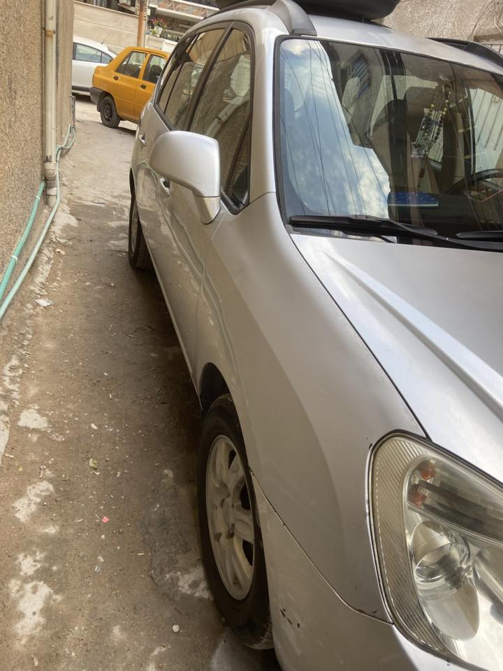 السلام عليكم كيا كارنز للبيع 2008
مكينه كير صدر خير من الله تخم تاير 
دوشمة جديدة بدون ضربة بدون صبغ 
طخطخات ومعدلة عالبارد 
السعر 100

‭٠٧٧٠ ٩٤٨ ٥٧٢٢‬
