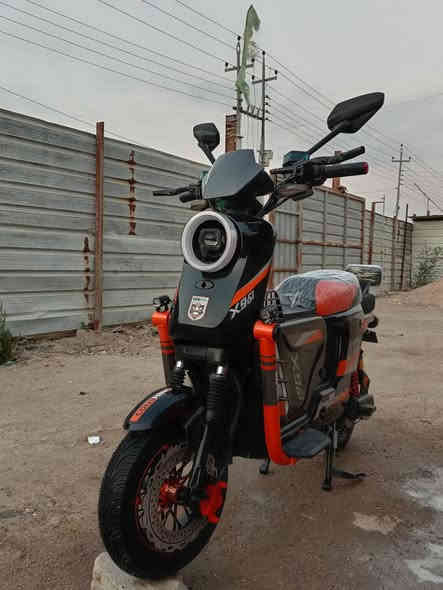 سلام عليكم ورحمة الله وبركاته دراجه شحن البيع المكان بصره كرمه علي دراجه جديده625وبيه مجال قليل الشراي صايرله 3ايم من مشتريه رقم الهاتف بي واتساب ***********
