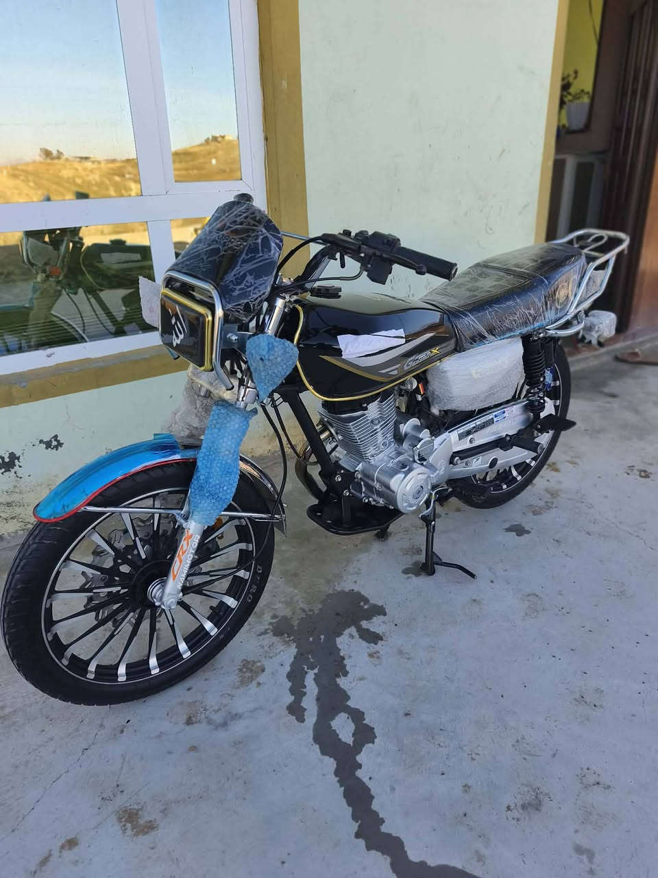 السلام عليكم دراجه نامه برو للبيع موديل 25/مكينه150السعر 800وبيها مجال المكان ديالئ جلولاء


**إذا كنت صاحب هذا الإعلان وتريد حذفه لأي سبب، رجاءا أرسل رسالة إلى الدعم الفني**