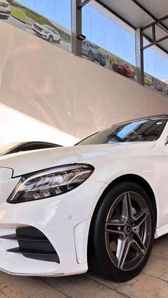 Mercedes Benz Amg
C cllas 200 2019
السيارة كلين تايتل الماني 
ماشية:70.000Mil
السعر:$26.500
***********
