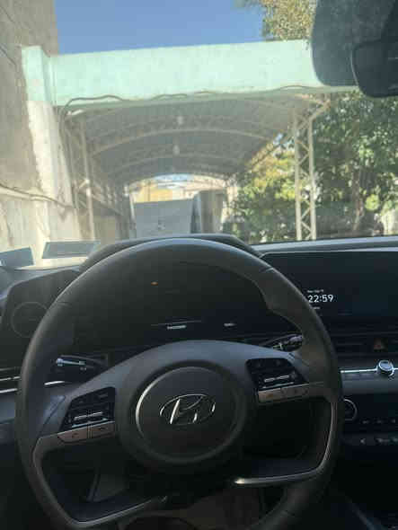 النترا 2023 رقم أربيل ترقيم و هزة كلة جديد 
السيارة ضربتة فقط دعامية امامية تعتبر أكلين بدون ايرباك السيارة مشترية من امريكا ماشية 14500 هسة ع أيدي صايره 16400 يعني زيرو السيارة جديدة بمعنى الكلمة صارف علية تبديلة دهن جديدة يعني بس تشغل و تطلع كلشي ما يحتاجلة 
الموصفات 
بصمة تشغل 
بصمة ابواب 
بصمة صندوق 
تشغيل عن بعد 
تبريد - تدفئة كشنات 
رادار جانبي 
رادار خلفي 
تحديد مسار
بعد بية هواي موصفات الي جاني النترا يعرف وبلعافية ع الي ياخذة لان سيارة جديدة بمعنى الكلمه 
المكان بغداد الكرخ حي العدل
السعر 168 بية مجال بسيط 
التواصل ***********

