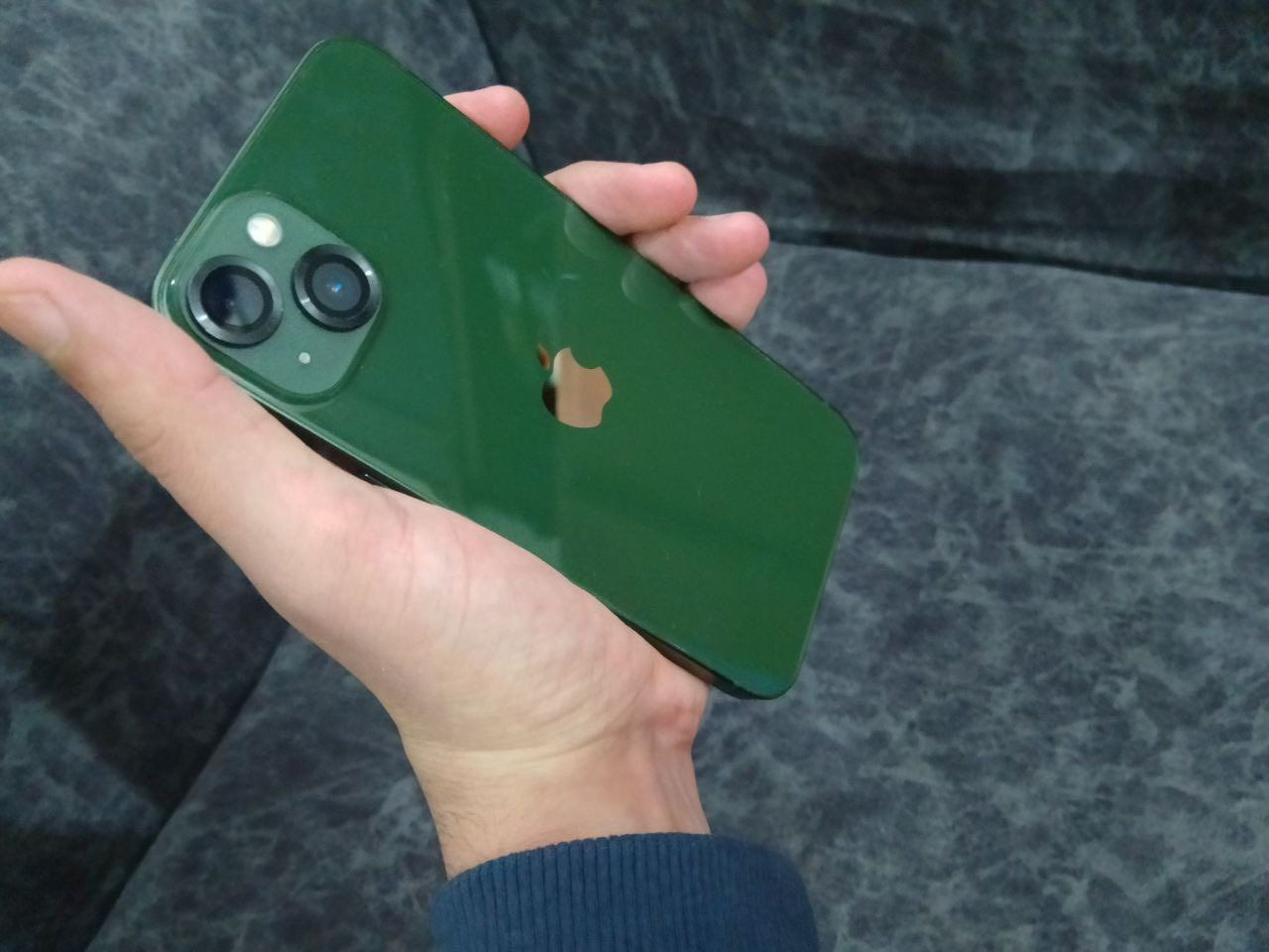 ايفون 13 العادي الجهاز نضيف مامبدل بي شي البطاريه 90  الذاكره 128 المكان البصره السعر 525 وبي مجال الرقم ***********
