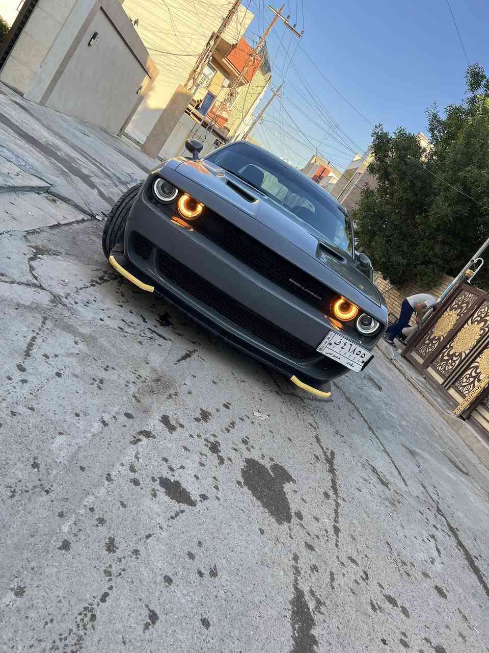 جالنجر SXT لون سمنتي2019
تفاصيل السيارة كامله مرفقة بالمنشور
السعر 185 وبي مجال بسيط
مكان السيارة بغداد 
للاستفسار :***********
