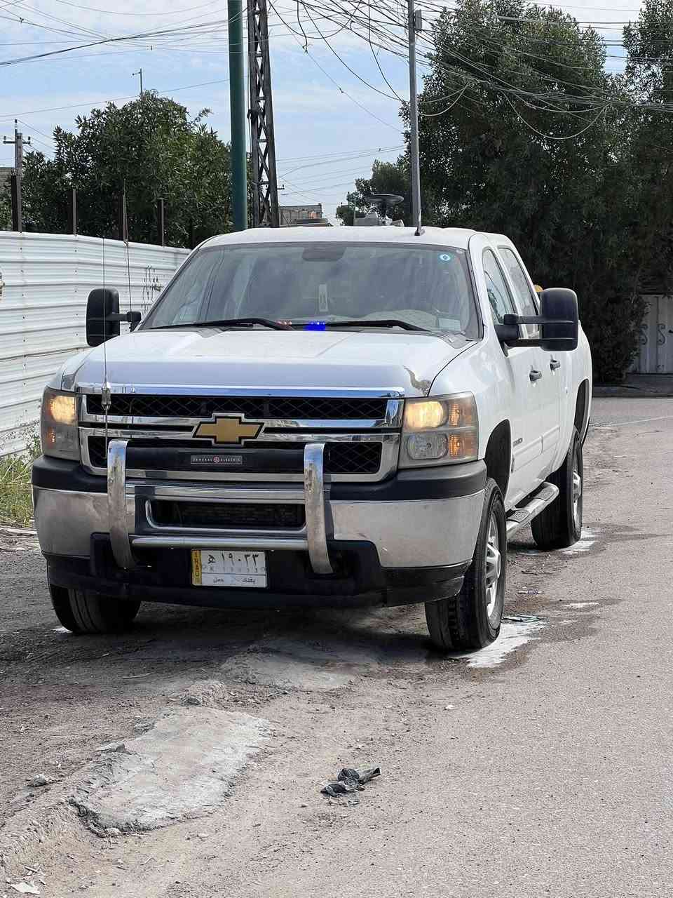 سلام عليكم شوفرليت سلفرادو موديل 2013 مكينه 8V فحل 8 براغي رقم بغداد السيارة لا تبديل ولاصبغ بيهة منظومة غاز  مكاني الدورة ابو دشير ***********
