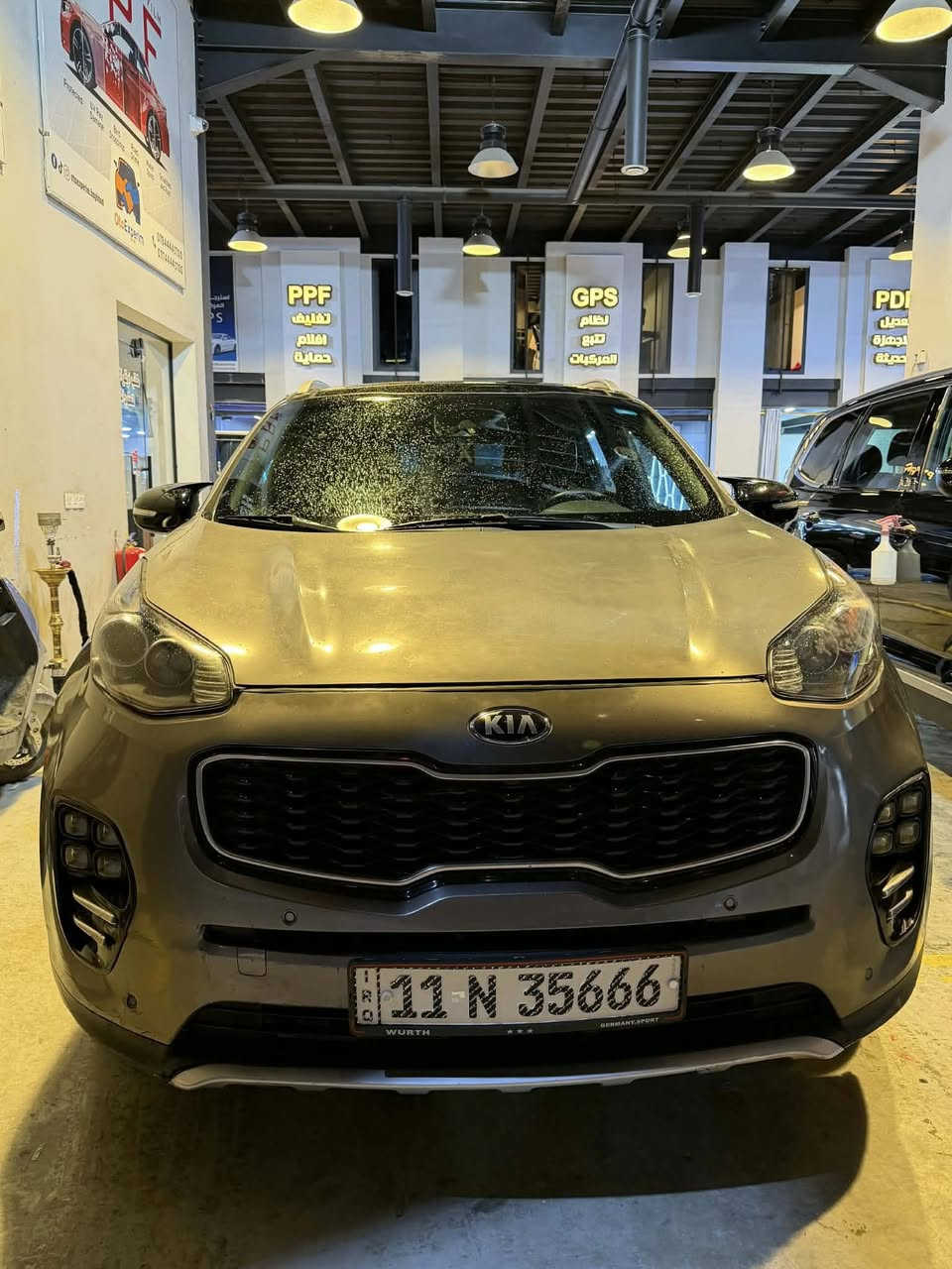 سبورتج ٢٠١٧
رقم بغداد
سياره فول بانوراما
سياره كامله كل نقص ماكو
حادثه مرفق بل المنشور
وبيه كلير صفحه من عده الجاملغ
يعني ثلث قطع فقط بدون ايرباك 
المكان بغداد 
السعر ١٥٣ وبيها مجل 
الرقم ***********
