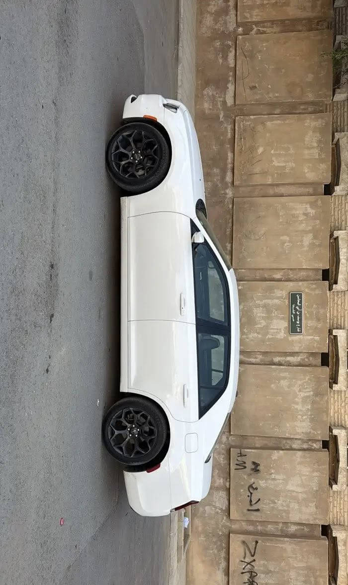 السلام عليكم 
ادوات كلك مكفول من الكص سرقه 

كلايسر اوباما  2021  فول موصفات عده فتحه 

مكفول من سرقه صبغ كص انتربول 

تفاصيل وتساب موجود فقط

***********
