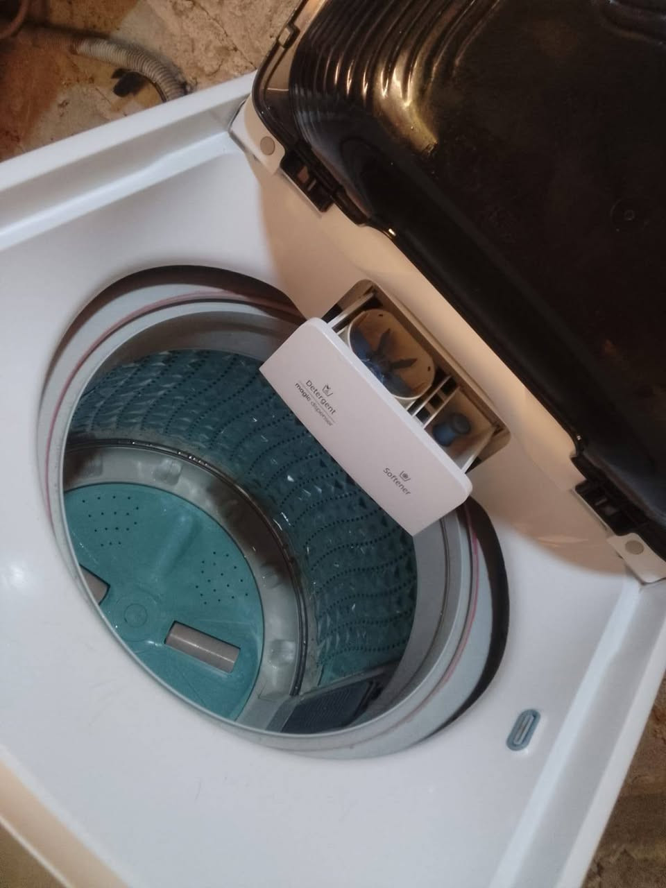 سلام عليكم غساله للبيع نوع اوتماتيك سامسونك السعر 375 للتواصل ***********
