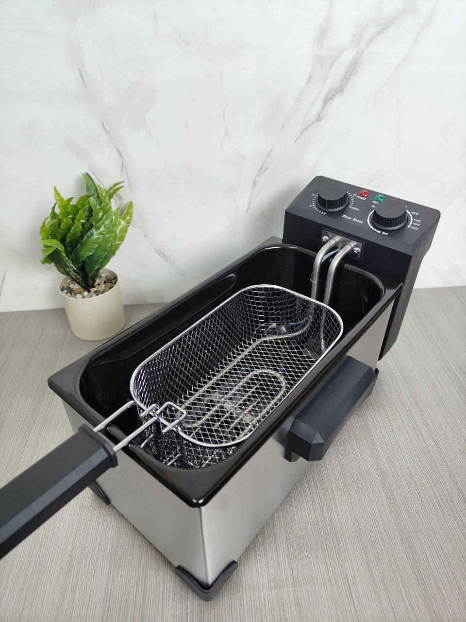 قلاية عميقة 3 لتر برايد سلفر كرست
السعر 40 الف


**إذا كنت صاحب هذا الإعلان وتريد حذفه لأي سبب، رجاءا أرسل رسالة إلى الدعم الفني**