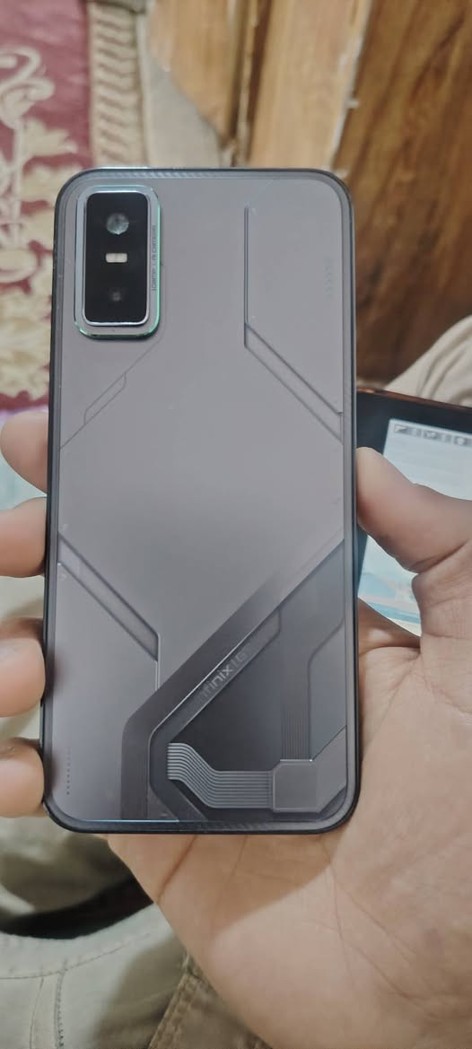 السلام عليكم من رخصة الادمن
انفنكس نوت 30 بطارية 97 للبيع 
رقم ***********
