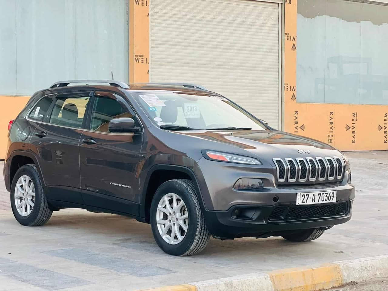 جيب بزون فول عده التمتع
سته سلندر بيعه جاملق وبنيد شبرين
رقم ذي قار مداور ثاني يوم
كلهه شغاله سعر ١٣٨ بيعه مجال 
سياره بلبصره
***********
