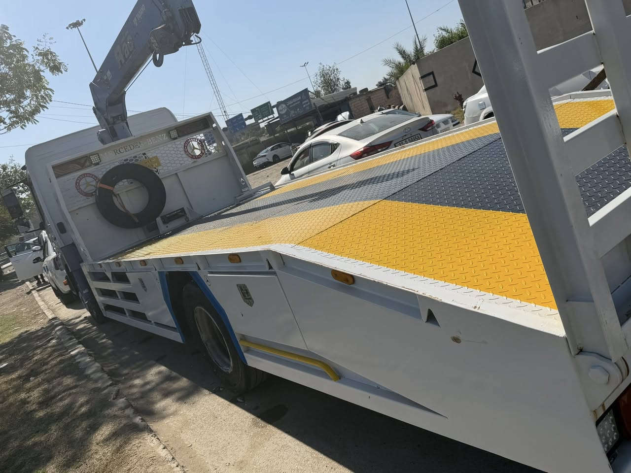 سلام وعليكم كرين 2013  جديد محرك 4 جديد جك 3 طن 2 سلايت سياره طول 7 وربع وحيل نضيفه بدي جديد كبل للعمل السياره حيل جديده حجم 22. 8. مكاني بغداد الارقم ***********
***********
