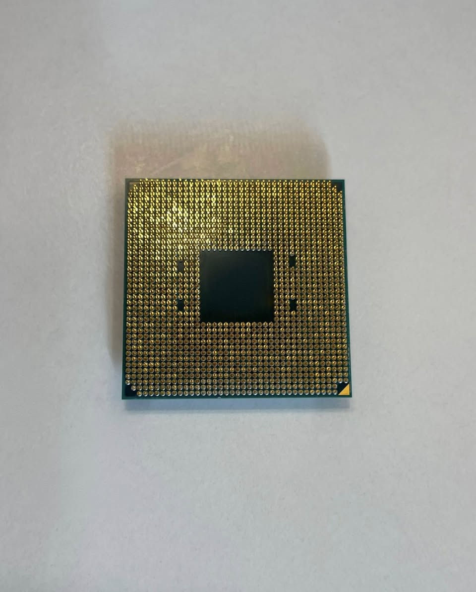 السلام عليكم
معالج Ryzen 5 5500 + مبرد اليفيدة يجي خاص


**إذا كنت صاحب هذا الإعلان وتريد حذفه لأي سبب، رجاءا أرسل رسالة إلى الدعم الفني**
