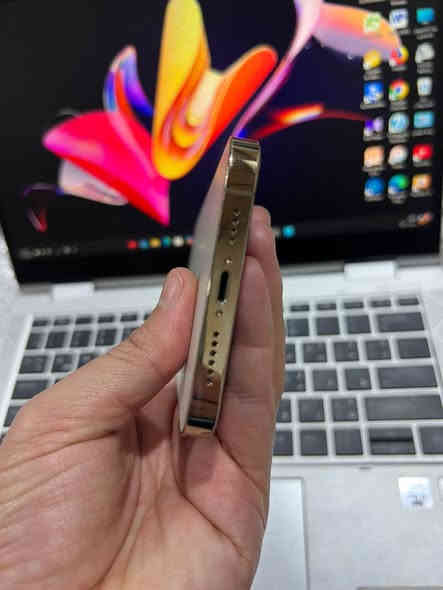 13 برو ماكس 
ذاكره 128 
نموذج M ((دبل سيم )) 
بطاريه 96 خدمه 
مستبدل شاشه ((اصلي))  
بصمة وجه شغال 
نظيف 
سعر الجهاز 550
شراي خاص او اتصل 
***********
***********
